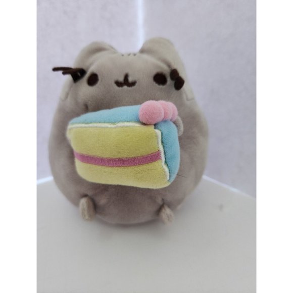 Gund Pusheen Birthday Cake main image 1